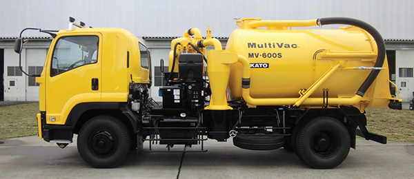 Vacuum truck with blower MultiVac